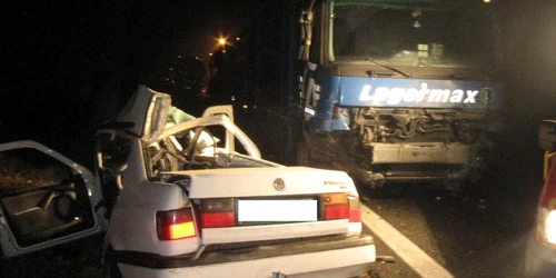 Wolkswagen-ul la volanul caruia a murit tanarul de 20 de ani