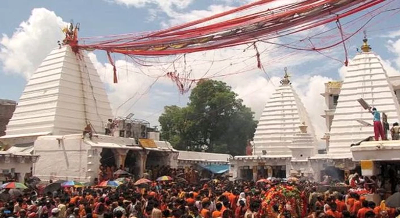 
    Busculada din India s-a produs pe scările unui templufoto: captură video  