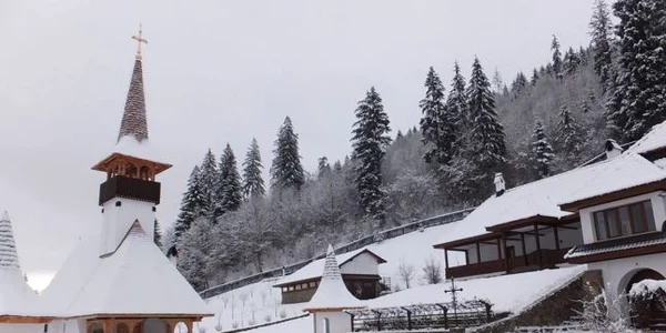 manastire valea bistrei