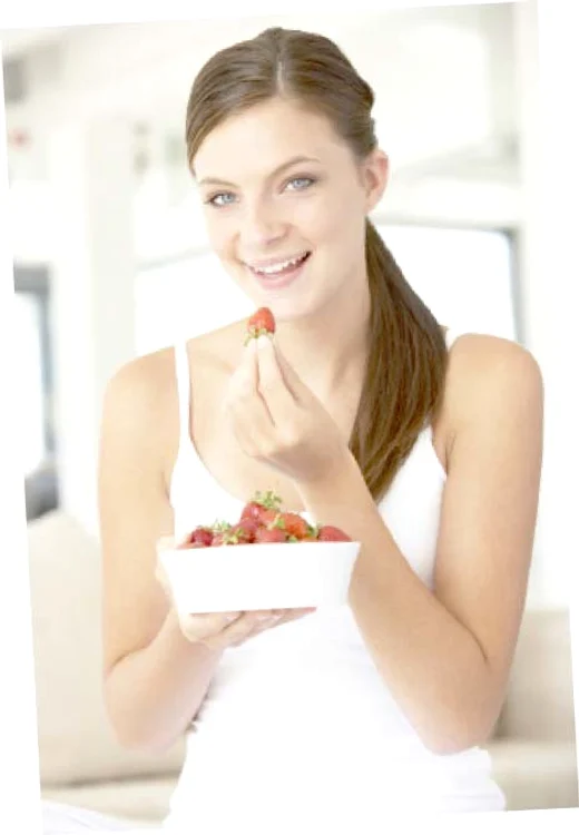 
    Căpşunele au un nivel scăzut de carbohidraţi şi multe fibre  