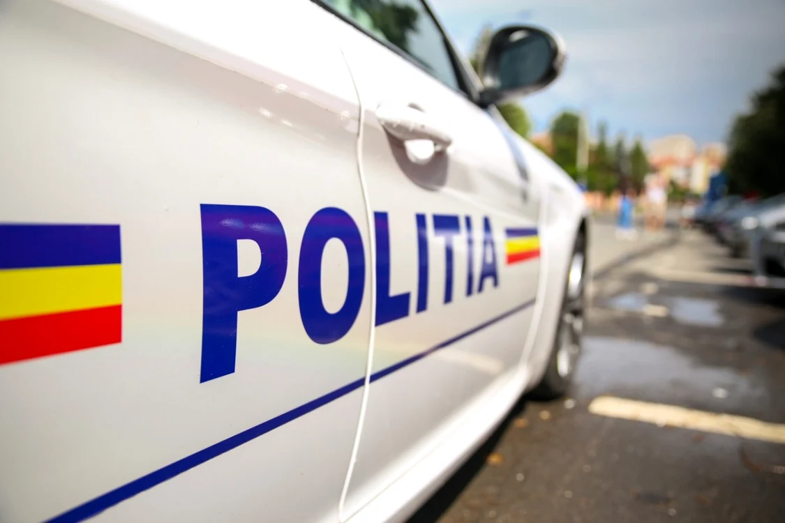 Masina politie autospeciala Politia Romana FOTO Shutterstock