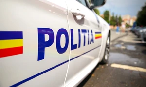 Masina politie autospeciala Politia Romana FOTO Shutterstock