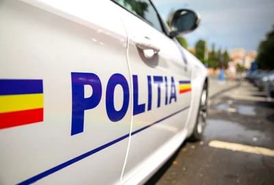 Masina politie autospeciala Politia Romana FOTO Shutterstock