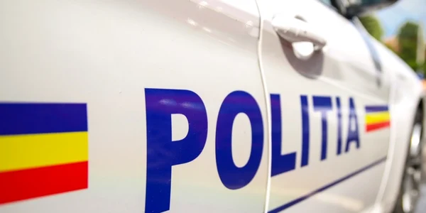 Masina politie autospeciala Politia Romana FOTO Shutterstock
