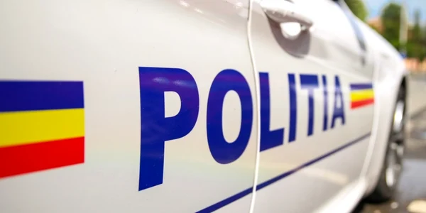Masina politie autospeciala Politia Romana FOTO Shutterstock