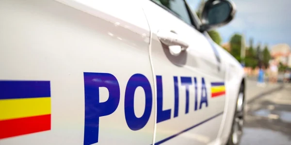 Masina politie autospeciala Politia Romana FOTO Shutterstock