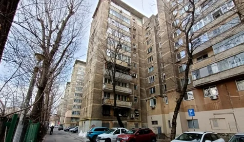 Clădirea e acum într-un stadiu avansat de degradare / foto: Jurnalul