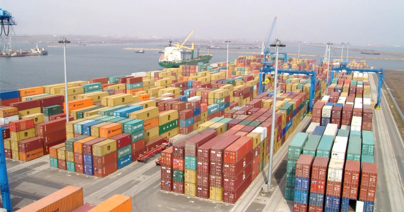 Cheul de containere CSCL din Portul Constanţa