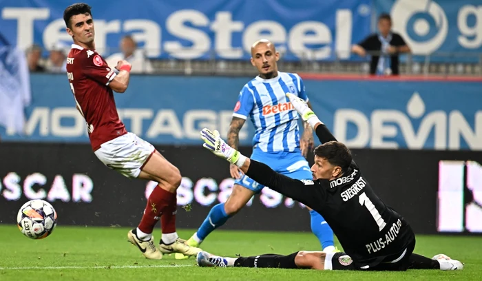 Rapid s-a întors cu un punct de la CSU Craiova (FOTO: Sportpictures)