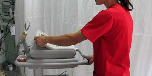 Deşi starea pacientului este stabilă, medicii îl vor mai ţine sub observaţie foto: M.S. 