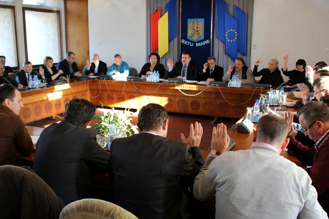Consilierilor le-a fost cerut votul cu doar o zi înainte de termenul limită de depunere - foto: Adrian Caraba