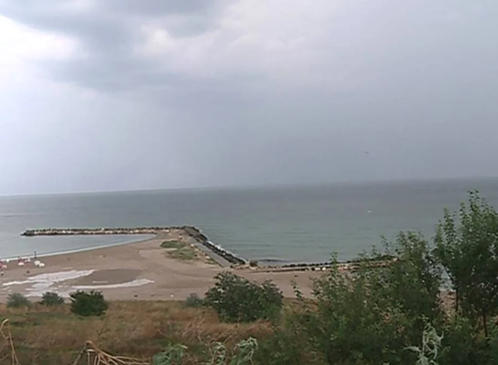 
    Prognoza meteo pentru următoarele două zile anunță că vremea va fi instabilă din punct de vedere termicfoto: Click!  