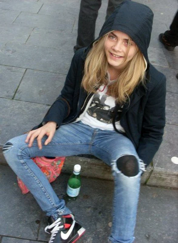 Cara Delevingne  jpeg