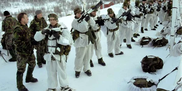 Soldati norvegieni FOTO militaryphotos.net