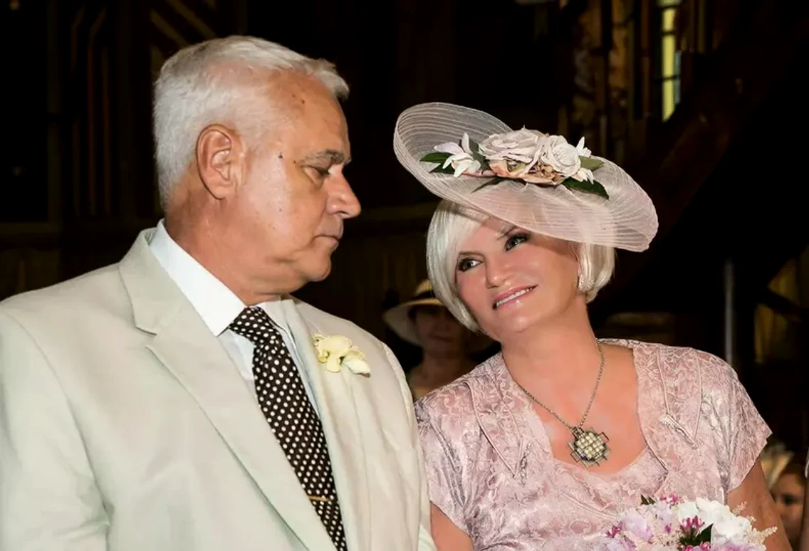 Monica Tatoiu și soțul său 