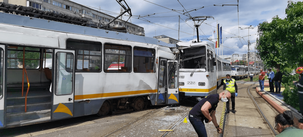 STB vrea să modernizeze tramvaiele Tatra, vechi de aproape 50 ani. Ce spune directorul societății