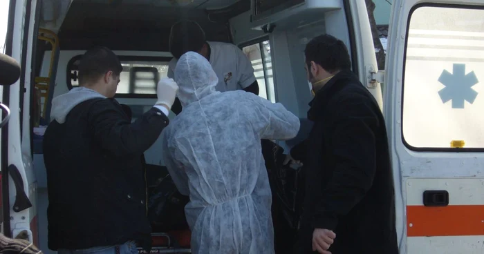 Trupul femeii a fost transporat la SML Buzău