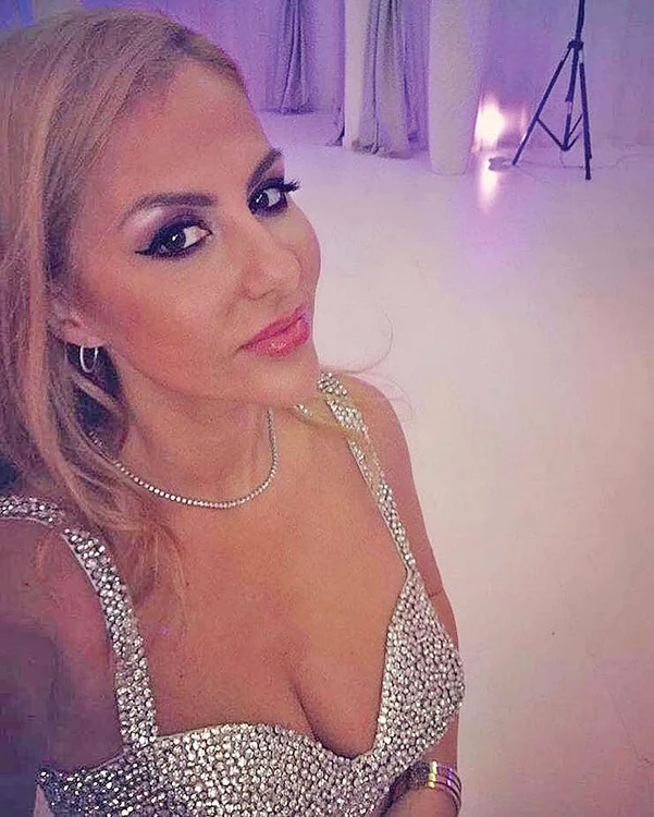 Oana Turcu,  colier „tenis”  de 10.000 €
