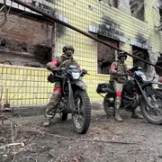 Soldați ruși pe motociclete FOTO PROFIMEDIA jpg