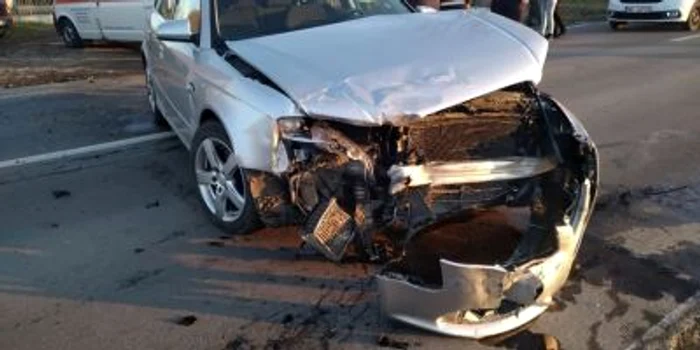 Accidentul s-a soldat cu rănirea a două persoane FOTO ISU Călăraşi