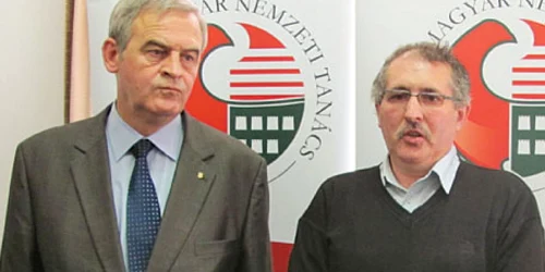 Laszlo Tökes şi Toro Tibor, la întâlnirea de la Oradea Foto: A. Costea