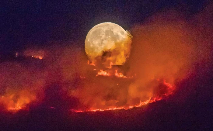 
    Erupţia vulcanului  Kilauea şi Luna de  Sânge sunt două  semne biblice clare  că trăim zilele de pe  urmă ale omenirii,  susţin cercetătorii foto: guliver / gettyimages  