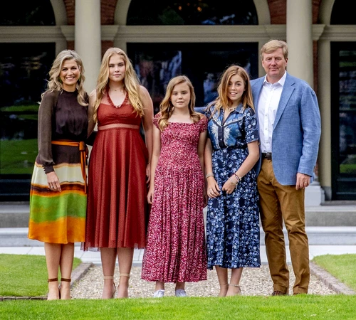 5 regele willem alexander si regina maxima fiice pictorial de familie vara 2019 2 1 jpg jpeg