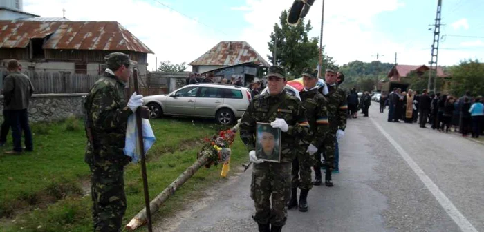 Adrian Toader a fost înmormântat cu onoruri militare