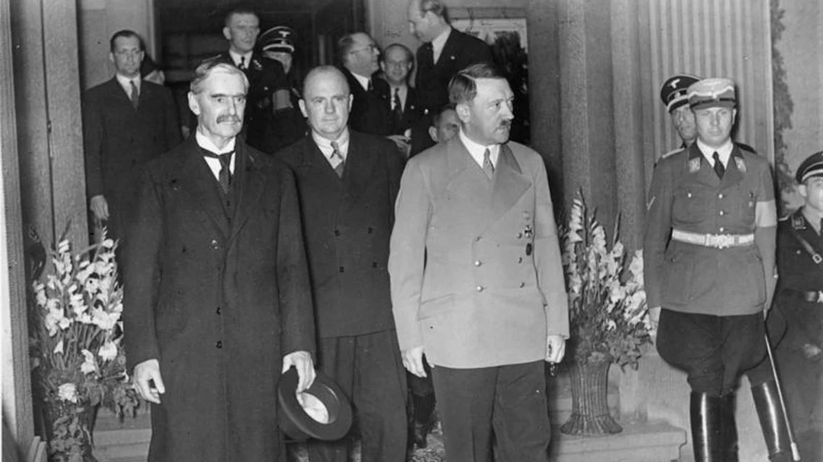 «Războiul ciudat»  Propaganda nazistă despre britanici jpeg