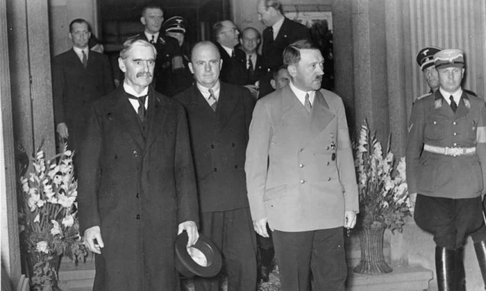 «Războiul ciudat» Propaganda nazistă despre britanici jpeg