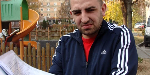 Adelin Matei, un tată căruia i-a murit copilul, a făcut plângere la Parchet împotriva medicilor care l-au tratat pe micuţ cu.... dezinteres