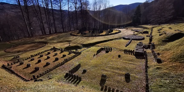 Sarmizegetusa Regia, solstitiu de iarnă  Foto Daniel Guță  ADEVĂRUL (21) jpg