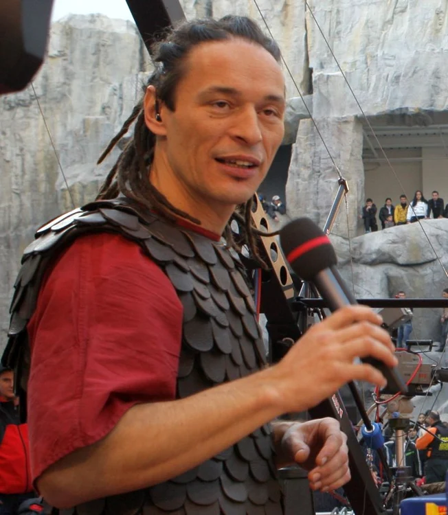 Aşa arăta George Vintilă pe vremea când avea codiţe