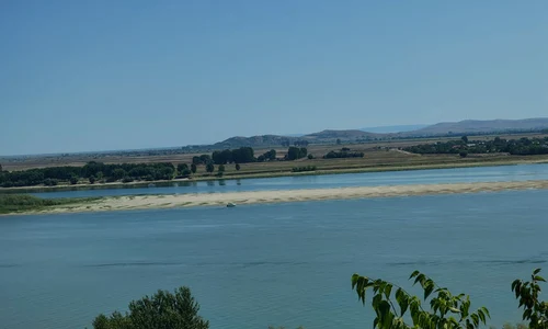 Insula din mijlocul Dunării de la Galați