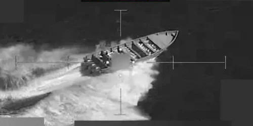 SUA au lovit a doua oara o ambarcatiune pt a ucide supravietuitorii in Caraibe FOTO: X/@CYBERMINDS67