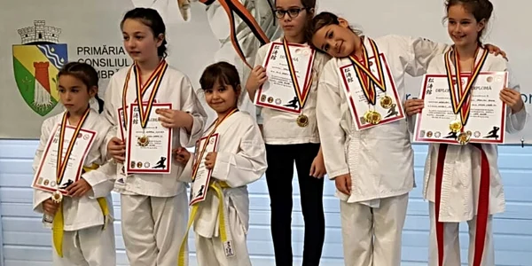 campioane karate
