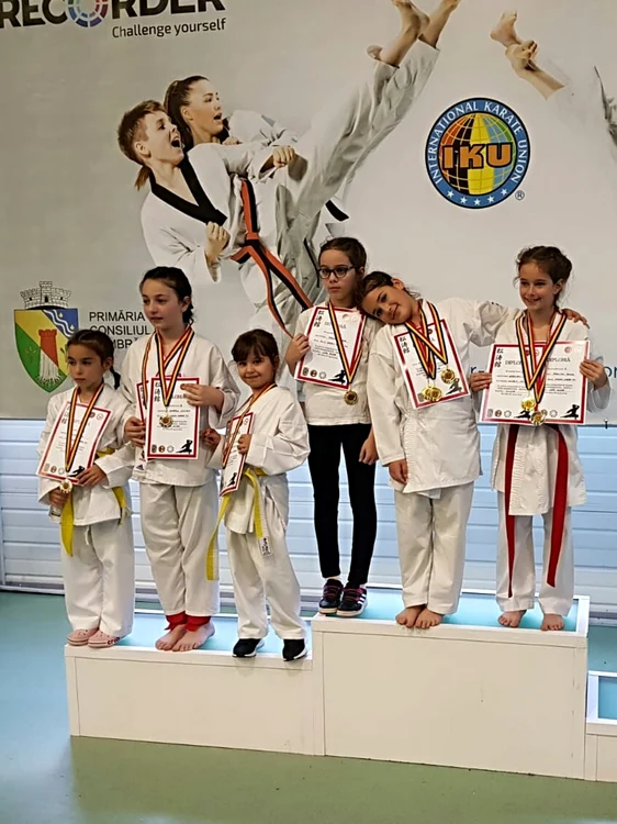 Campioanele la karate de la Clubul Kaizen