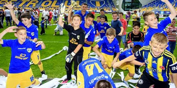 juniori petrolul