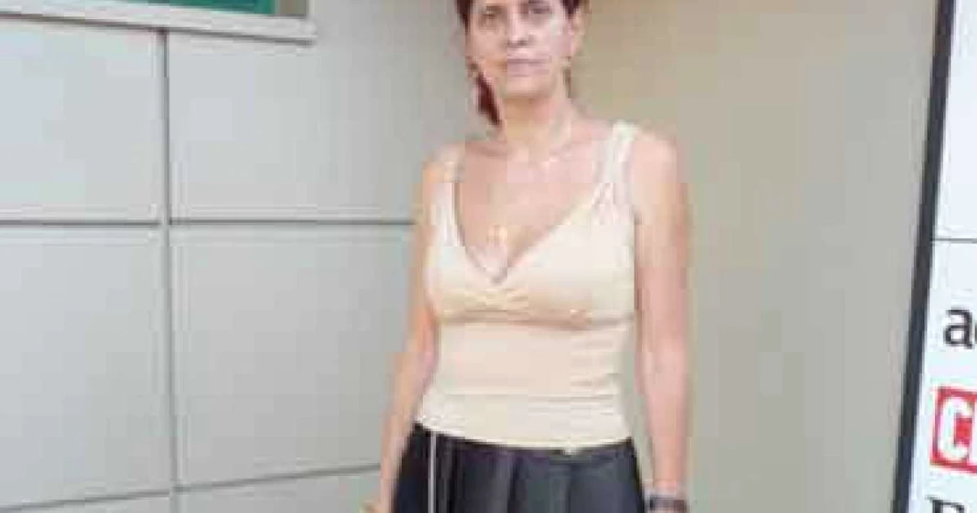 Constanţa: Corina Moisescu Enică, şoferiţa de pe linia pentru turişti