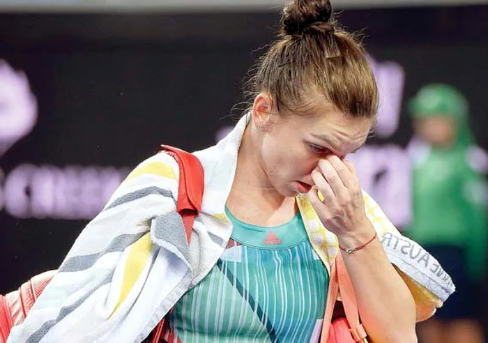 Simona Halep nu-şi poate explica forma slabă prin care trece şi care nu-i mai permite să câştige niciun mecifoto: arhiva personală