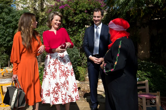La reine Rania et la reine Mathilde lors d'une visite de la River Foundation à Amman jpeg