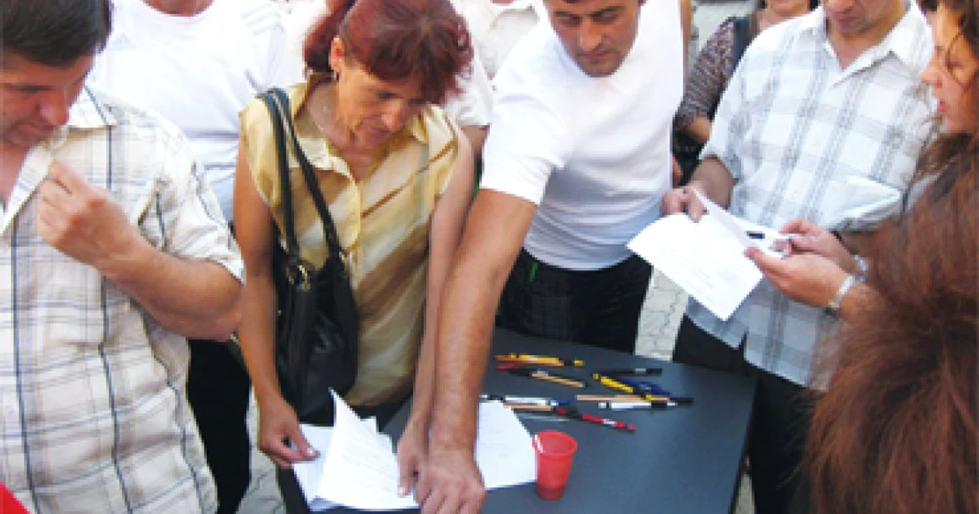 Vâlcenii, nemulţumiţi de oferta Bursei Locurilor de Muncă