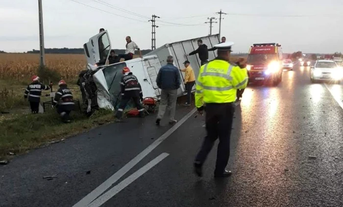 Accident pe E85 pe raza judeţului Vrancea FOTO ISU Vrancea