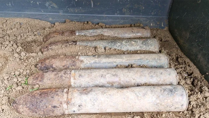 9 proiectile explozive au fost găsite