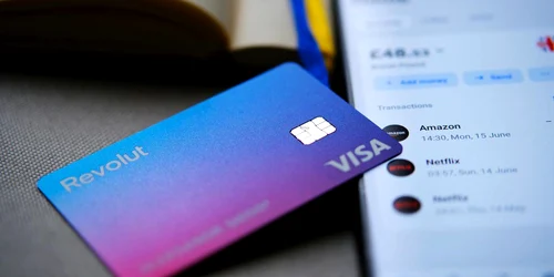 revolut jpeg