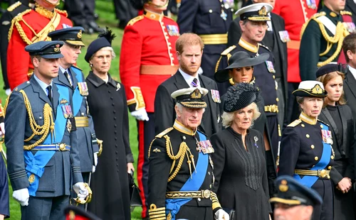 Regele Charles, Regina Camilla, Prințul Harry, Meghan Markle. FOTO: Getty Images