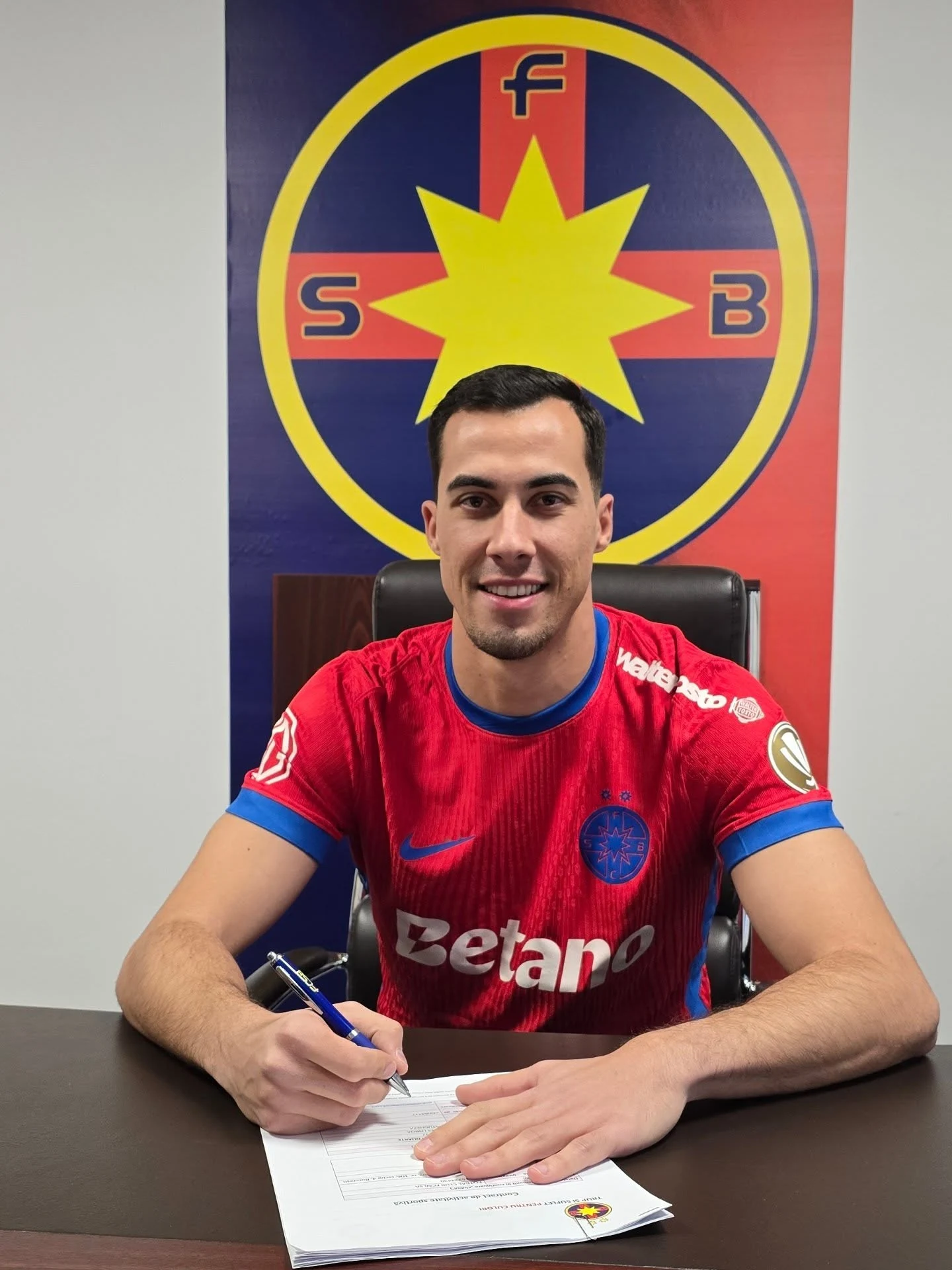 Andre Duarte a intrat în malaxorul de la FCSB. Stoperul portughez va purtat tricoul cu numărul 3