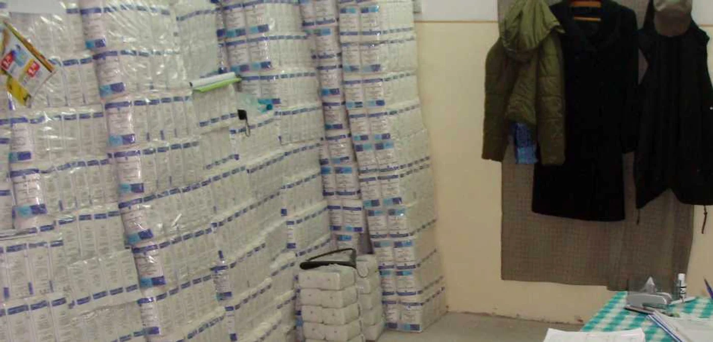 Poliţiştii suceveni au confiscat trei tone de zahăr. FOTO: Arhiva Adevărul