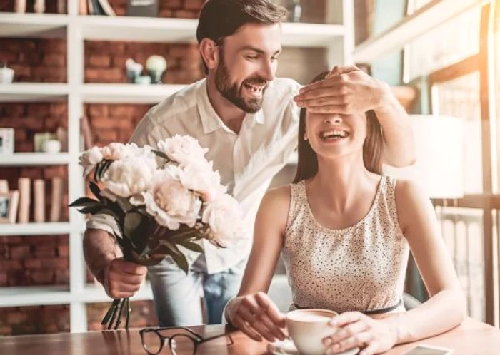 
    Horoscop sâmbătă, 31 octombrie 2020: Racii își surprind plăcut partenerii de viațăfoto: Shutterstock  