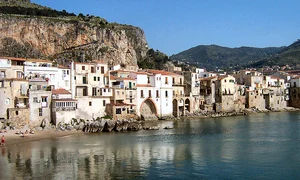 640px Haven Cefalu jpg